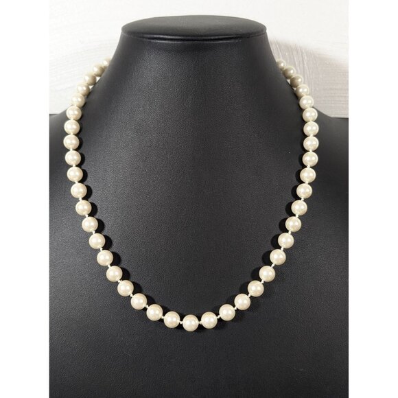Vintage Glass Faux Pearl Necklace Classic Bridal Wedding Off White 18" - Picture 1 of 8